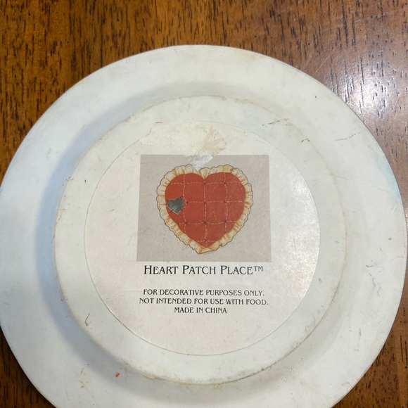 Heart patch place  Christmas bears 3-D plate & stand - Picture 11 of 14